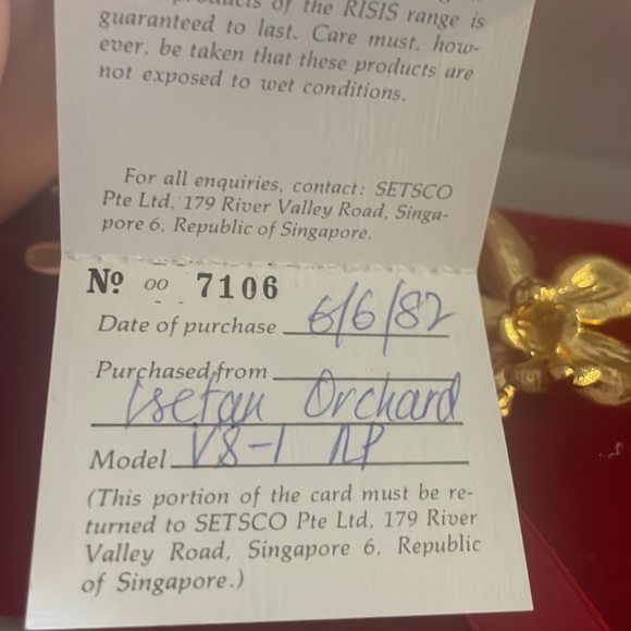 TWO ORCHID BROOCHS - Picture 8 of 10